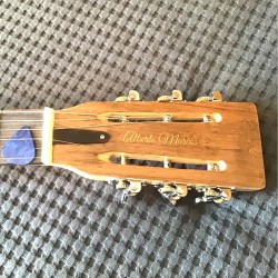 Eléctrica parlor de madera reciclada