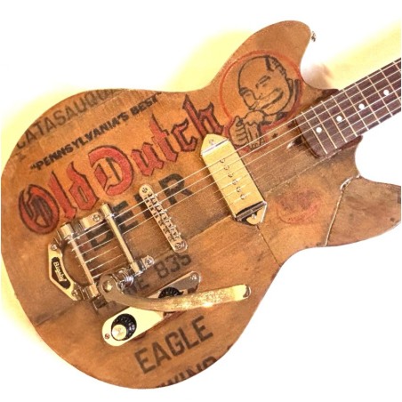 Guitarra de caja de cerveza