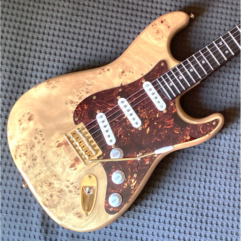 Artisan poplar root Stratocaster