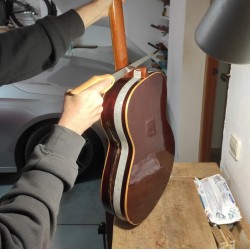 Recuperación guitarra española rota