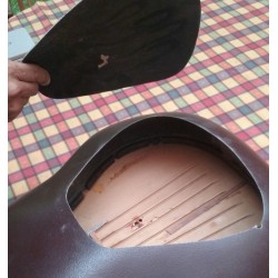 Reparación de tapa y puente de guitarra Ovation