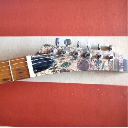 Guitarra Cigar Box de mapas