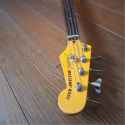 Mustang Fretless Bass